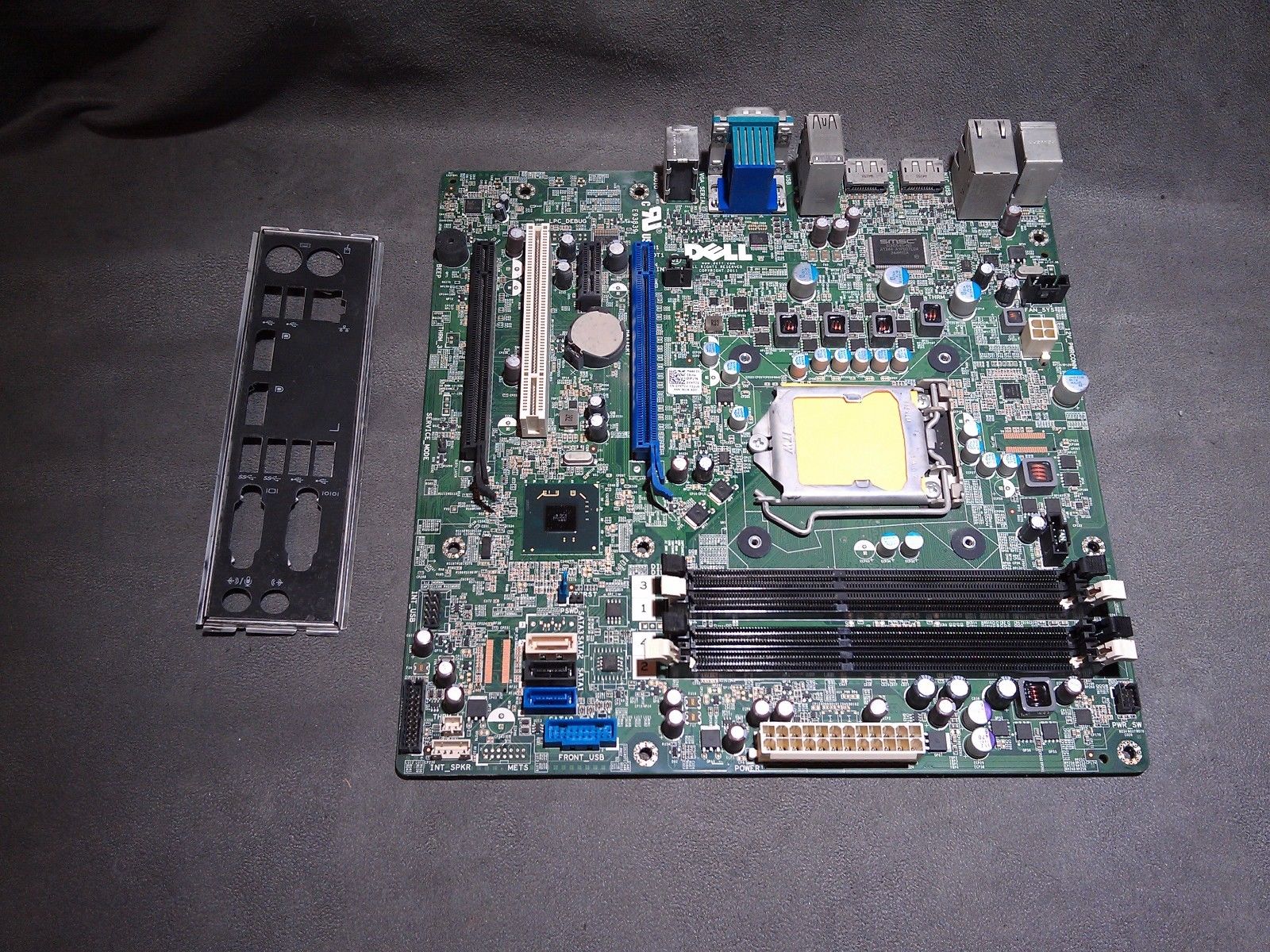 Dell YXT71 Optiplex 7010 DT LGA1155 DDR3 Hauptplatine Systemplatine